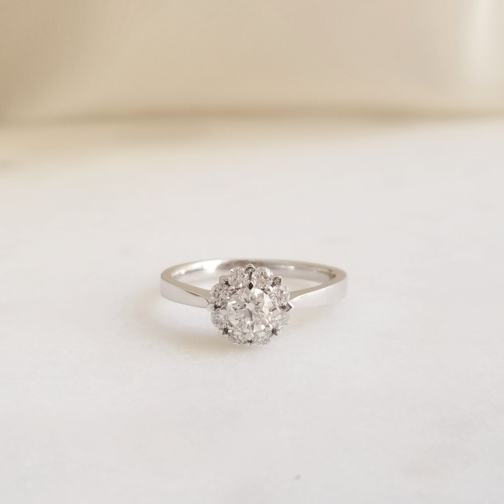 0.30 CT Round Halo CVD F/VS2 Diamond Engagement Ring