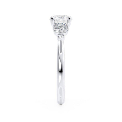 1.0 CT Round Cluster CVD G/VVS1 Diamond Engagement Ring